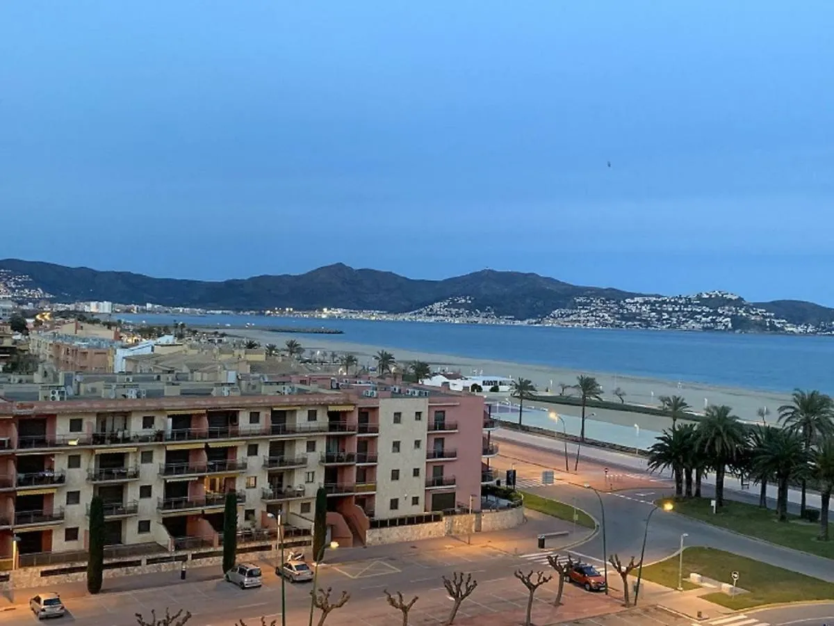 אמפוריבראבה Apartamento 1ª Linea De Mar -Wifi- Aire Acondicionado